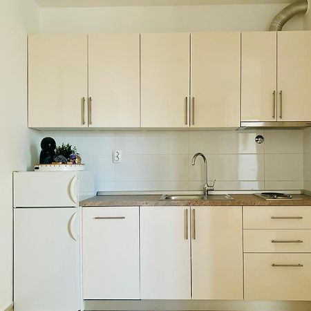 Apartment Sunny Elza 2 Хвар Экстерьер фото